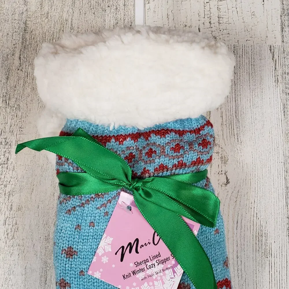 NWT Mari Clare Sherpa Lined Knit Winter Holiday Design No-Slip Slipper Socks